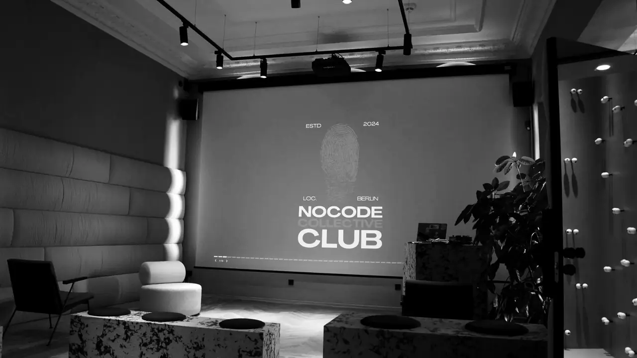 The room at Lynk & Co Berlin Club before the start