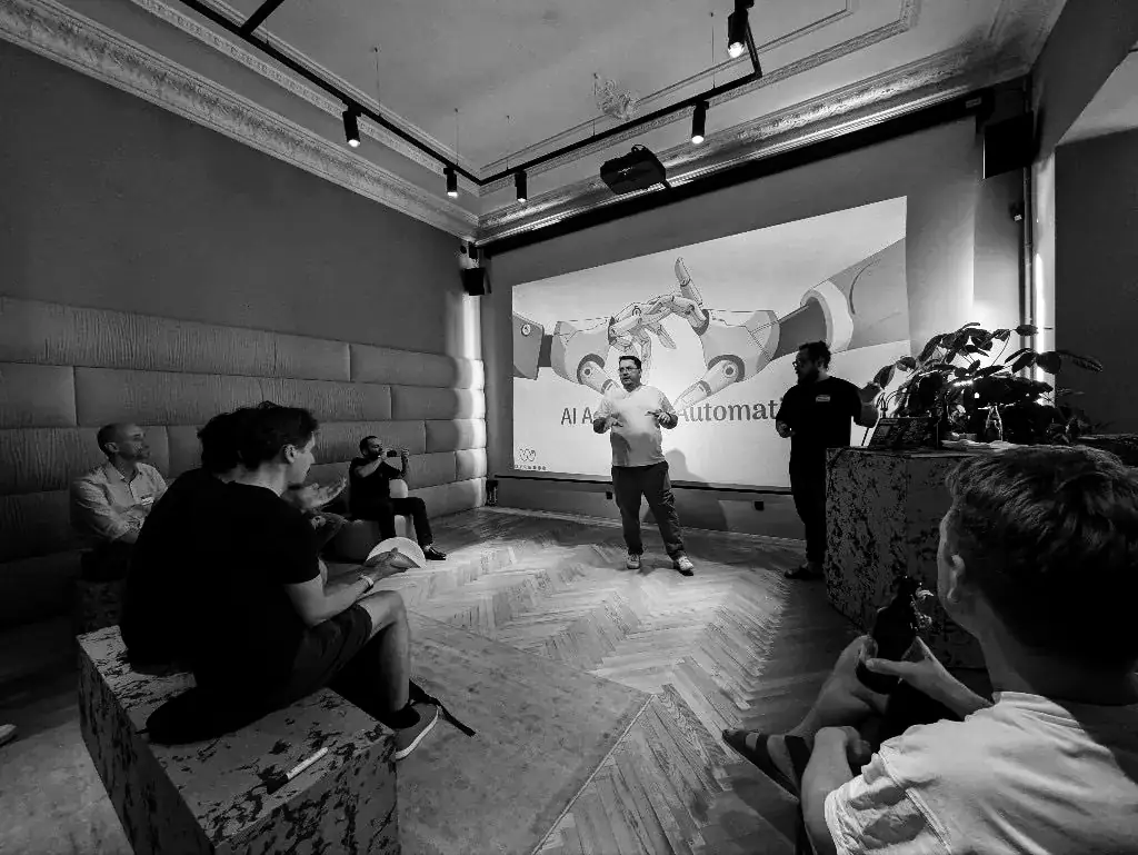 Talk in front of the audience