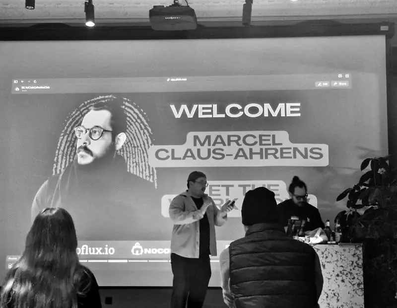 Begrüßung von Marcel Claus-Ahrens im Lynk & Co Berlin Club
